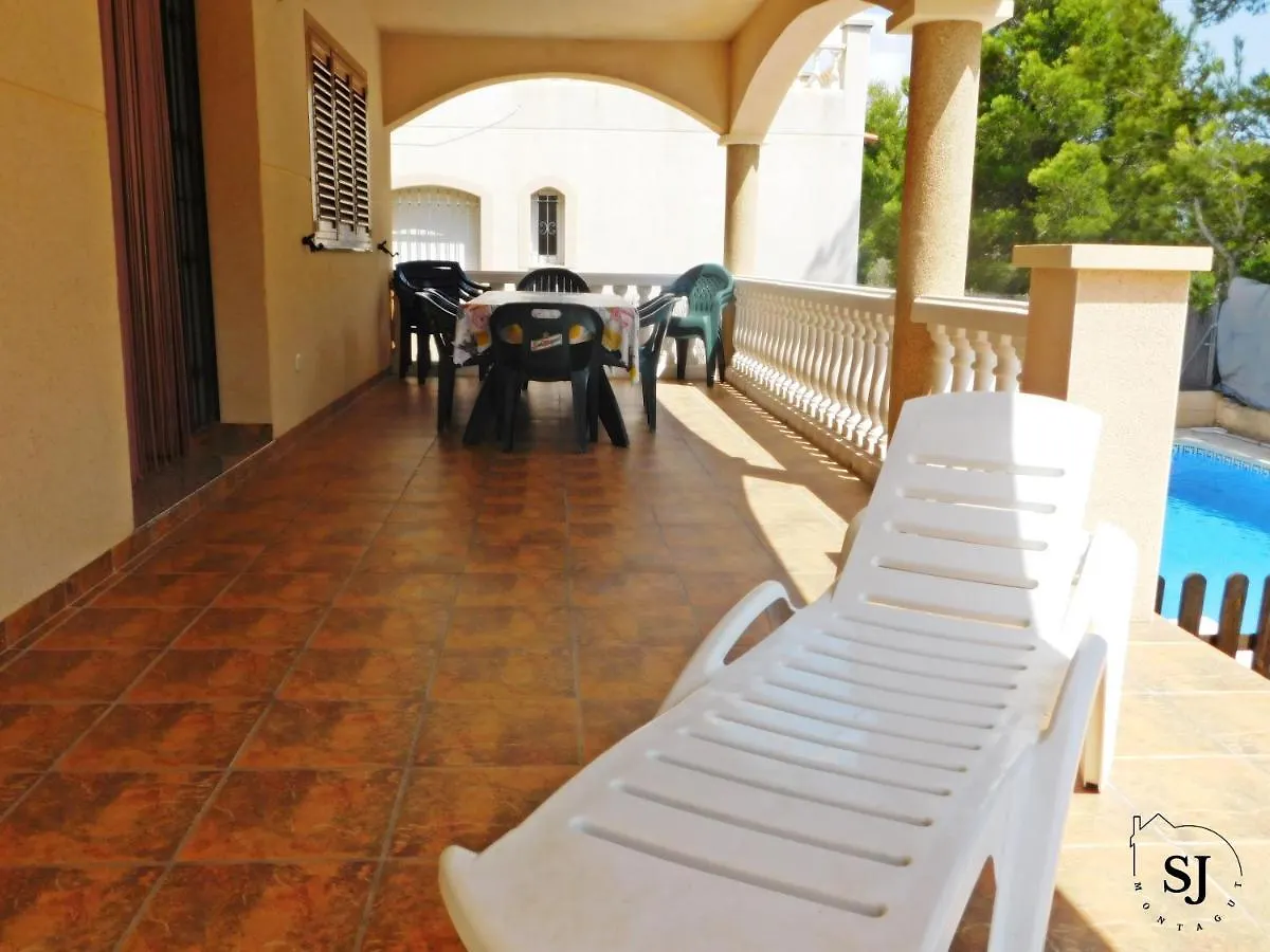Chalet Con Piscina Les Tres Cales