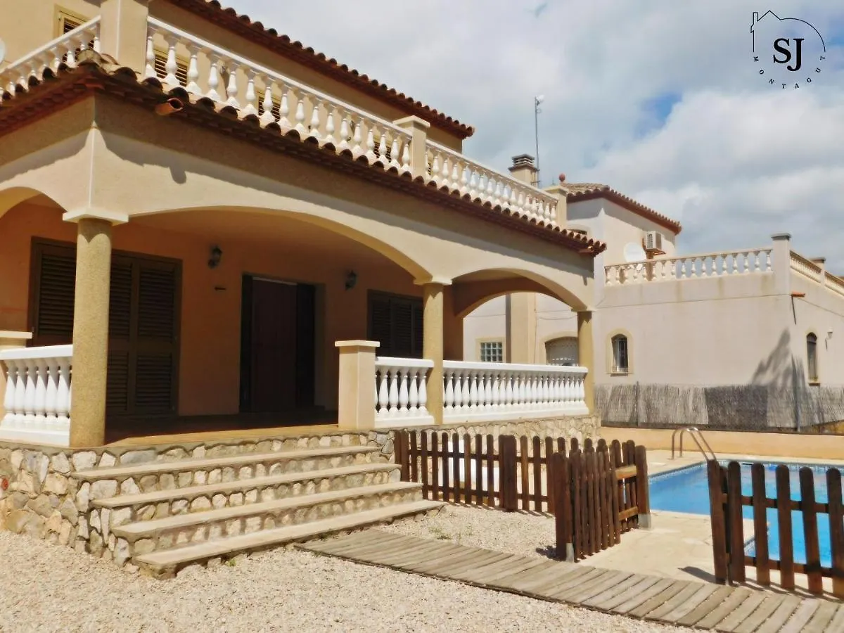 Chalet Con Piscina Les Tres Cales 0*,