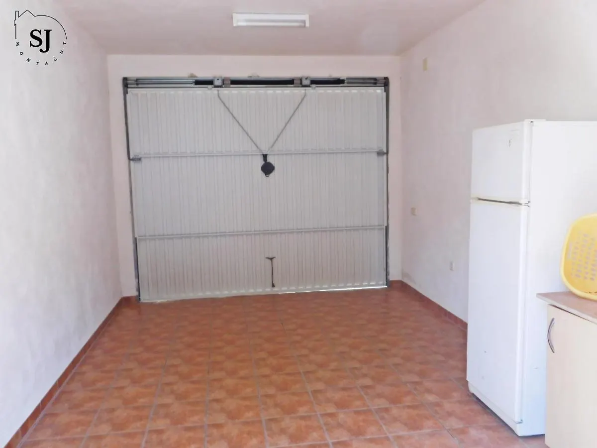 Chalet Con Piscina Les Tres Cales Holiday home