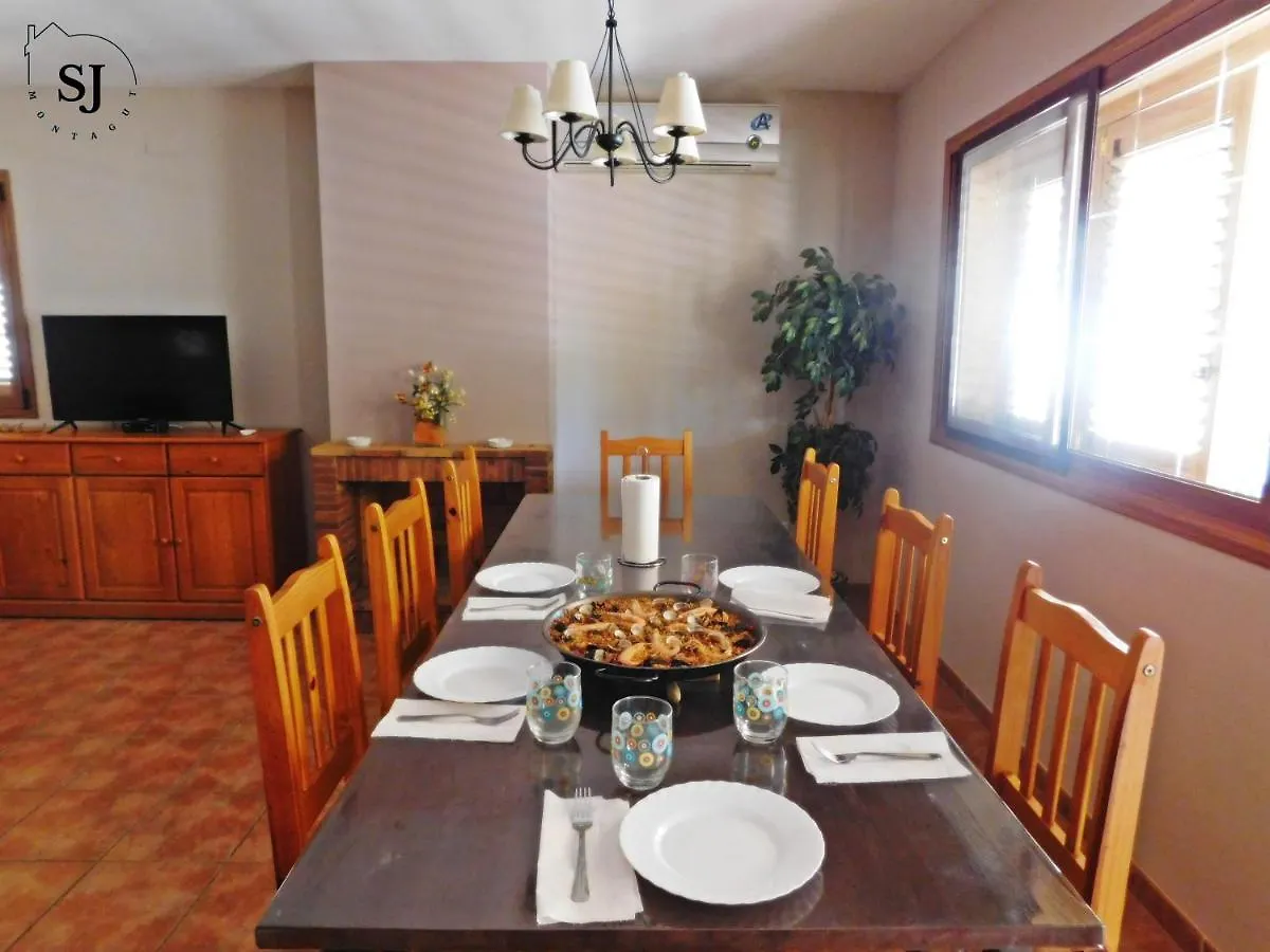 Holiday home Chalet Con Piscina Les Tres Cales