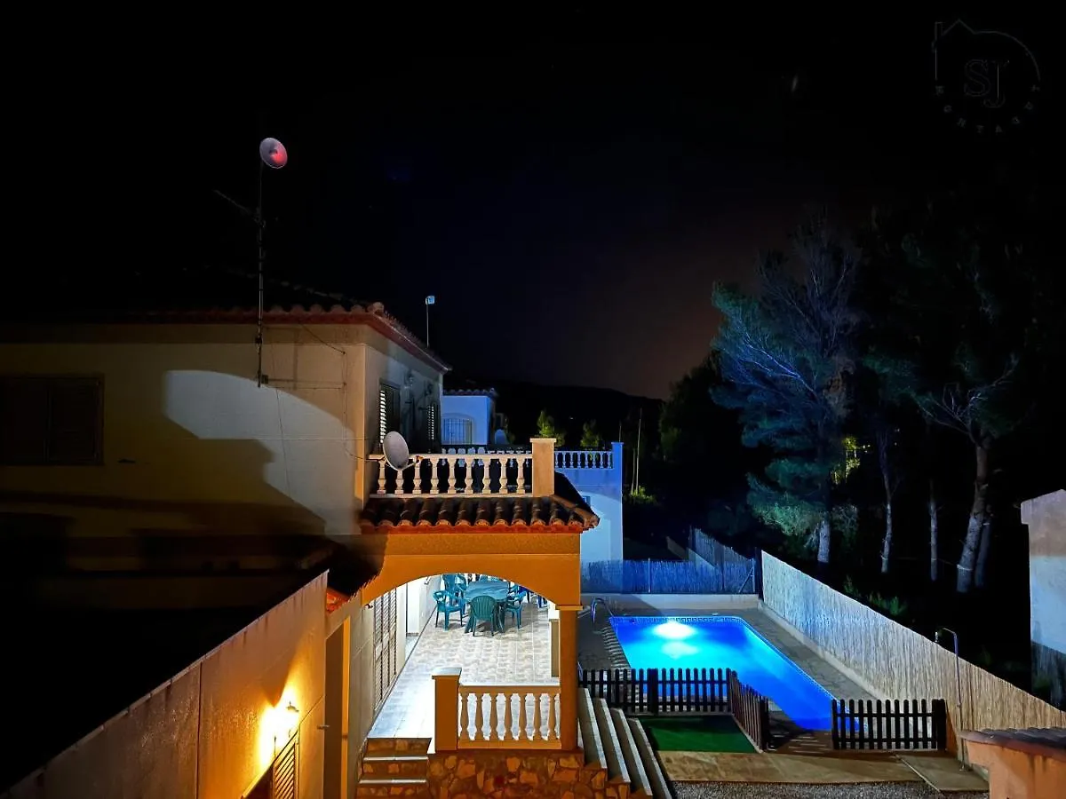 Chalet Con Piscina Les Tres Cales Holiday home